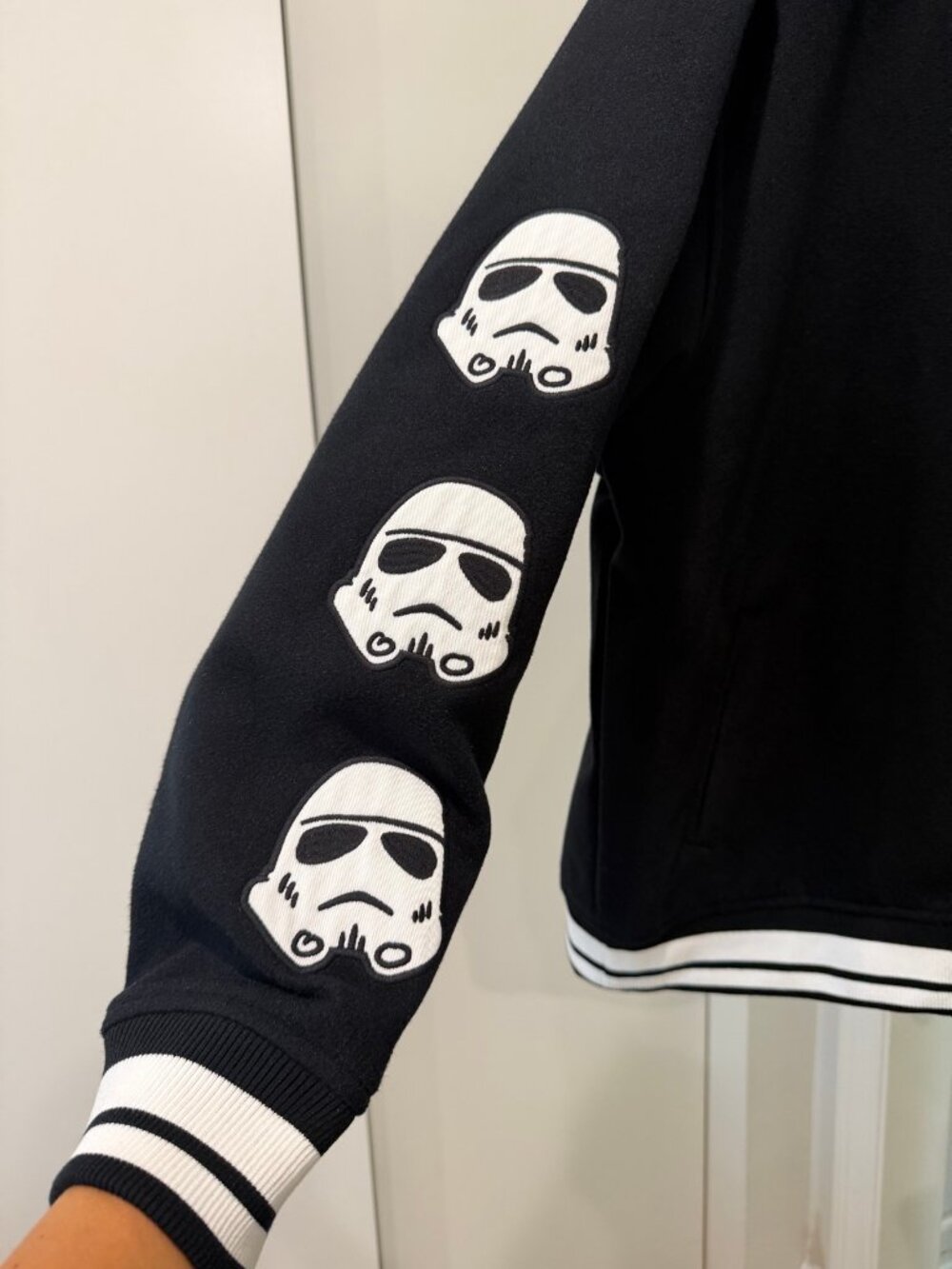 Disney Parks Star Wars Varsity Jacket Mens XL Black Darth Vader Disneyland - Picture 4 of 7